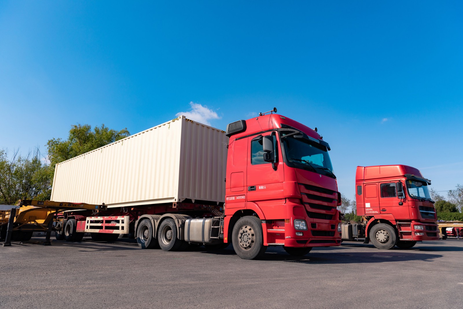 香港特種車運輸,中港噸車,中港吊機車,中港平板車 香港特種車運輸,中港噸車,中港吊機車,中港平板車